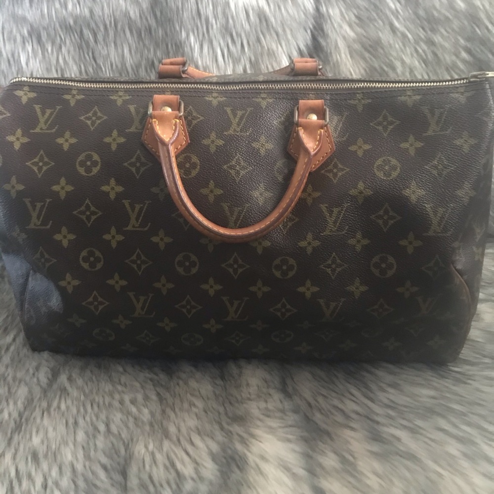 Louis Vuitton speedy 40